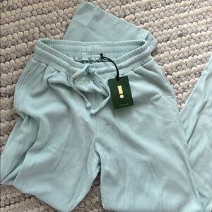 NWT Daily Drills Lake Day Thermal Resort Pants